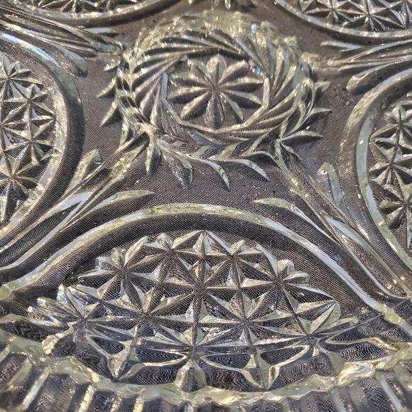 **VINTAGE** Anchor Hocking Wexford Pattern 5 Section Divided with Scallop Edge - Picture 2 of 3